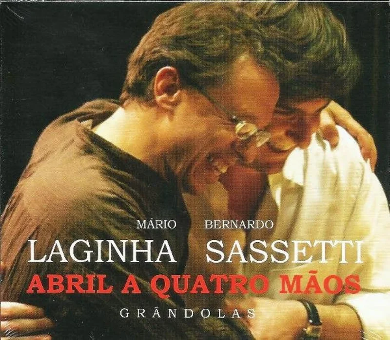 Abril A Quatro Mos - Grndolas