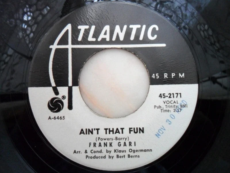 Ain't That Fun / She Make Me Wanna Dance