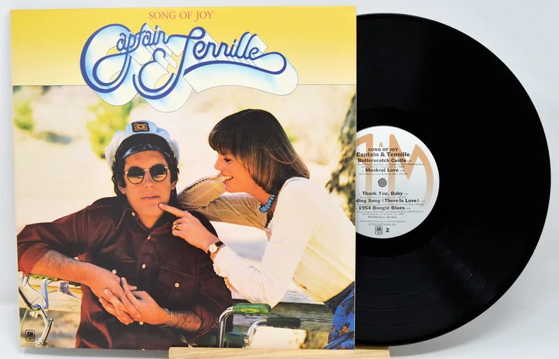 Captain & Tennille - Song Of Joy