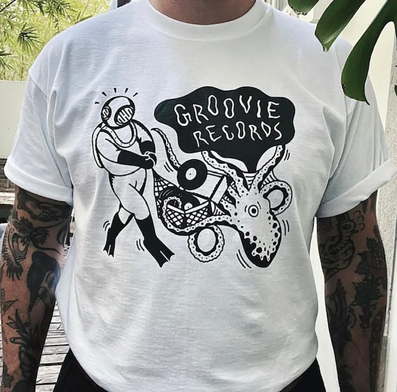 GROOVIE ECORDS-T-SHIRTS
