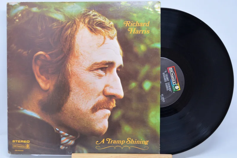 Harris, Richard - A Tramp Shining