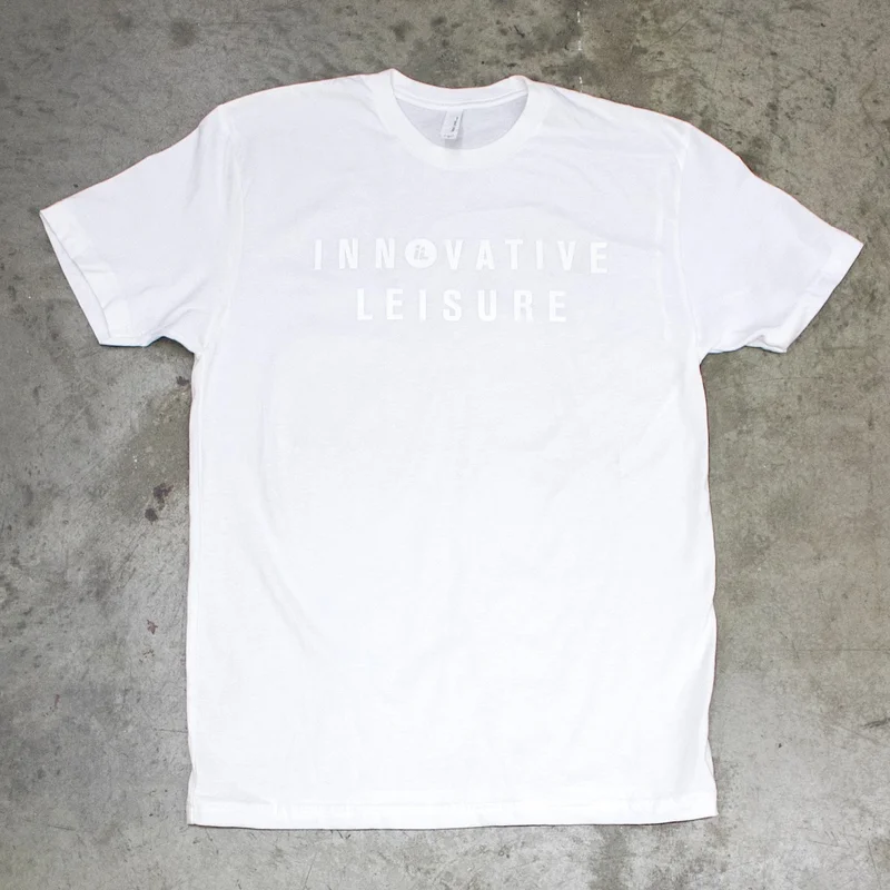 IL Type Logo (White / White)