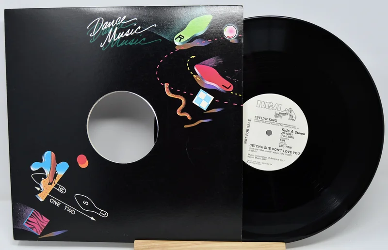 King, Evelyn - Betcha She Don't Love You / Get Up Off Your Love