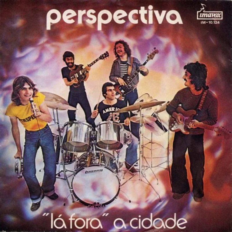 "L Fora" A Cidade