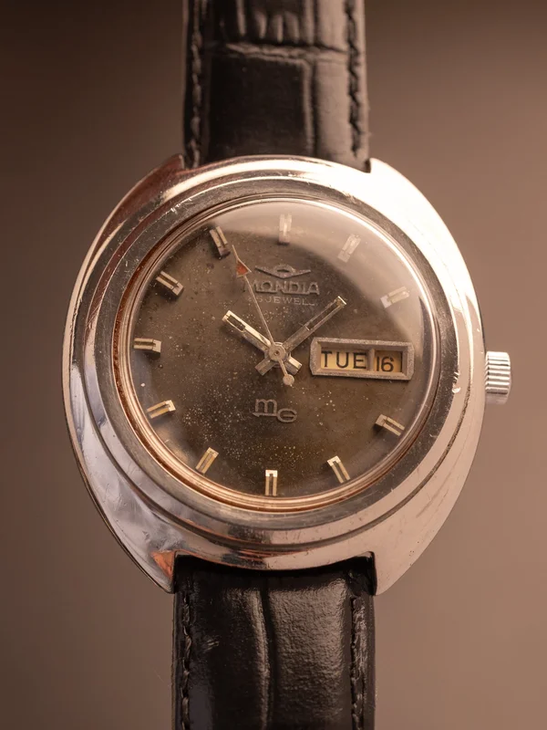 Mondia MG (Ref. VJ-702-9) (39mm; Automatic)