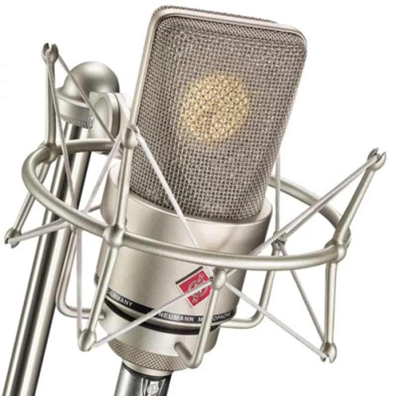 Neumann TLM 103