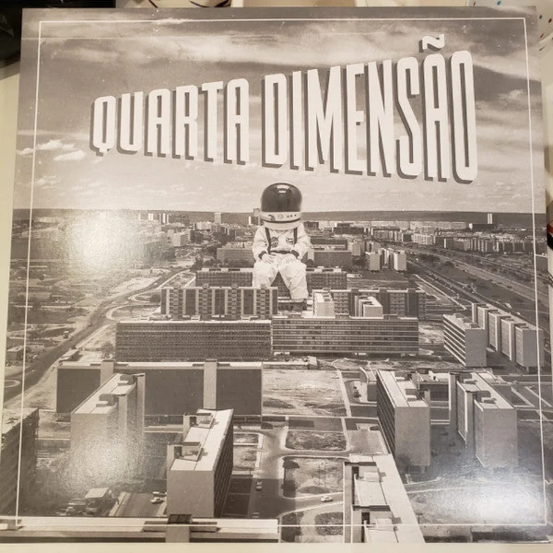 Quarta Dimenso