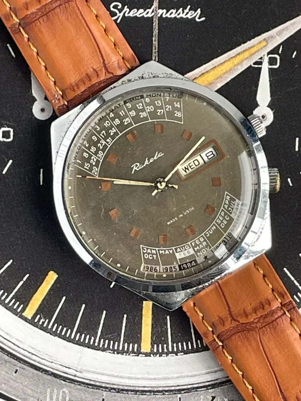 Raketa Calendar (1980s) Made in the USSR