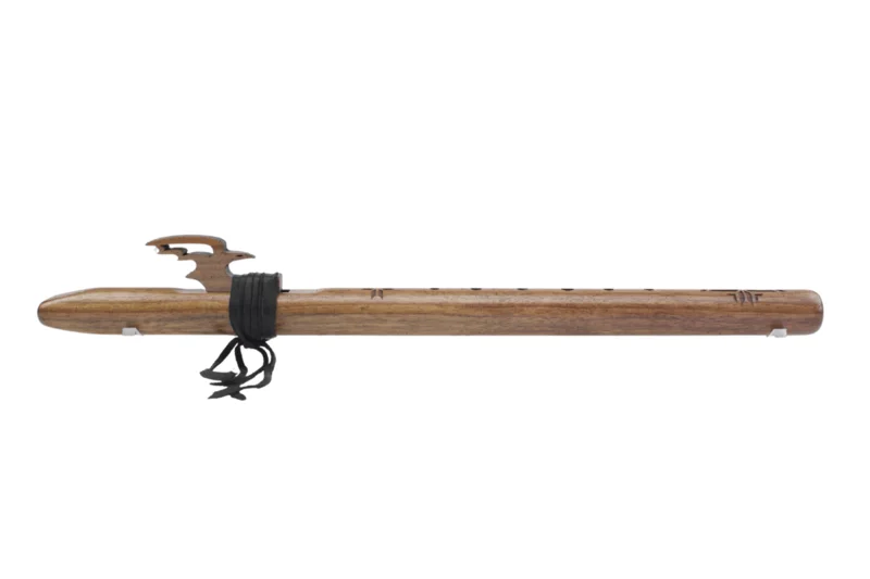 Red Tail Hawk 'G' Walnut