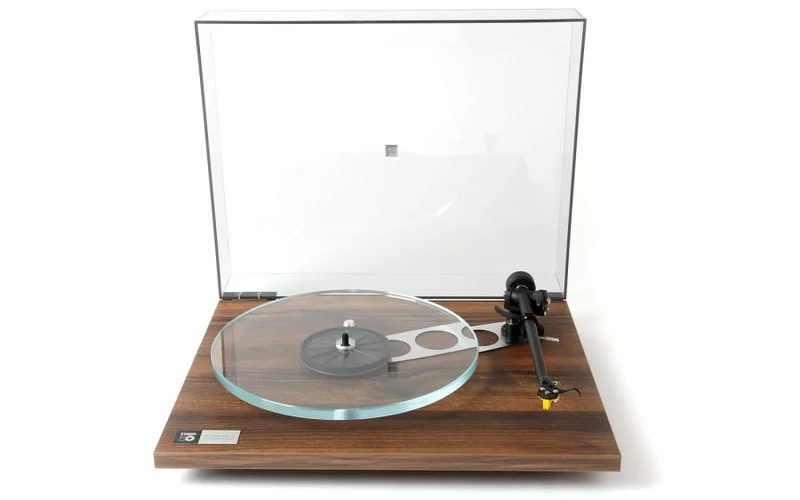 Rega Planar 3 50TH ANNIVERSARY EDITION [Phono Pre-Amp Needed]