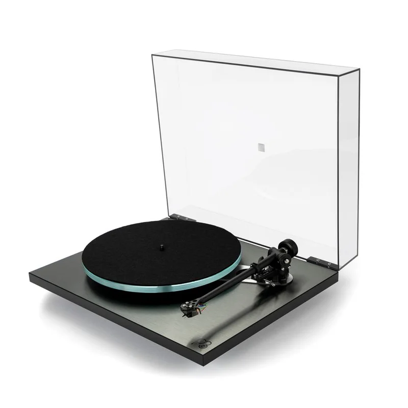 Rega - Planar 3 RS Edition Turntable