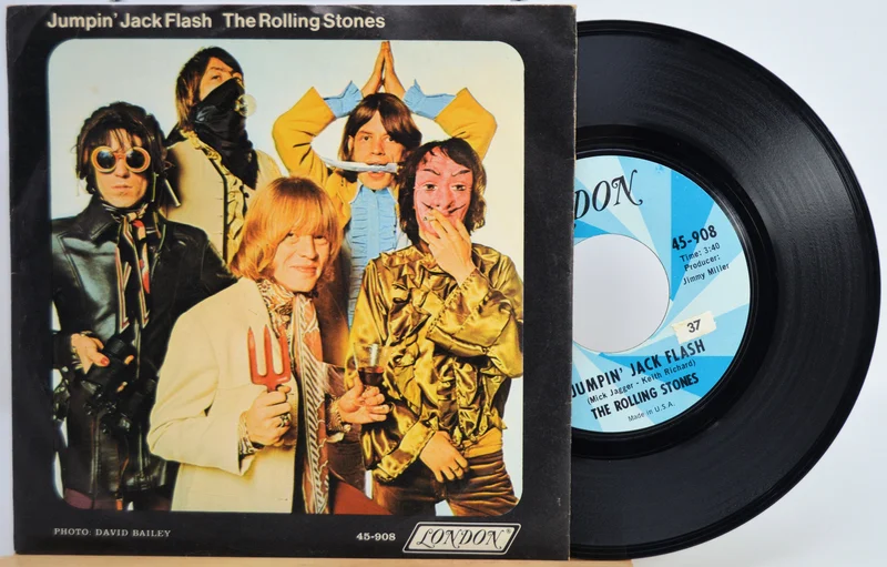 Rolling Stones - Jumpin Jack Flash