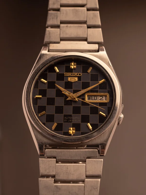 Seiko 5 Checkered Dial (Ref. 7009-3131) (35mm; Automatic)