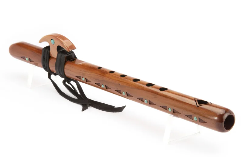 Signature Kestrel high 'E' Aromatic Cedar