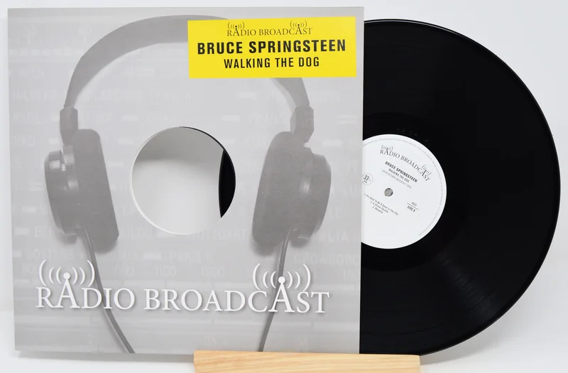 Springsteen, Bruce - Walking The Dog
