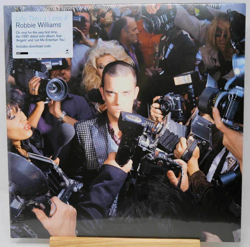 Williams, Robbie - Life Thru A Lens